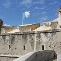 Terrace of restaurant Le Petit Port at the foot of Old Menton