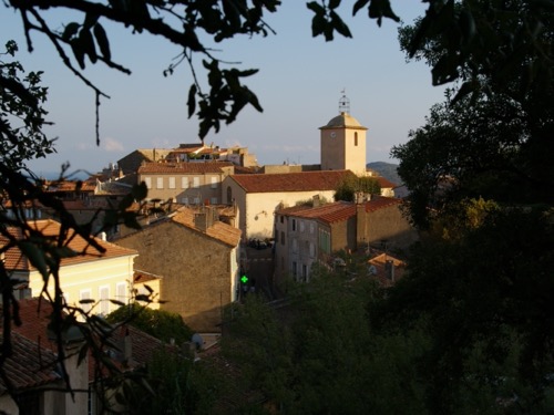 Ruelles en colimaçon du vieux village de Ramatuelle
